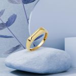 Victoria Altın Serçe Parmak Yüzüğü resmi