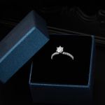 0,80 ct. Moissanite Tektaş Altın Yüzük resmi