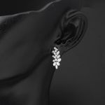 Modern Tasarım 14 Ayar Beyaz Altın Hanımeli Set resmi