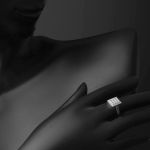 Beyaz Altın Baget Taşlı Spor Yüzük resmi