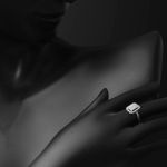 Beyaz Altın Coronet Baget Yüzük resmi