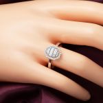 Köşeli Beyaz Altın Baget Mini Set Takımı resmi