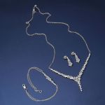 14 Ayar Beyaz Altın Taşlı Tasarım Söz Seti resmi