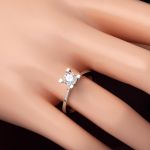 0,45 Karat Mozanit Tektaşlı Yüzük resmi