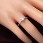 0,38 Karat Mozanit Tektaşlı Altın Yüzük resmi