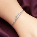 14 Ayar Markiz Baget Taşlı Beyaz Altın Nişan Seti resmi