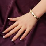 14 Ayar Prizma Tasarım Kelepçe Altın Bilezik resmi