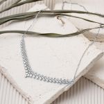 Modern Tasarım 14 Ayar Beyaz Altın Hanımeli Set resmi