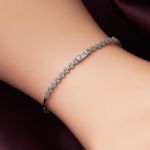 Favori Baget Taşlı 14 Ayar Beyaz Altın Set resmi