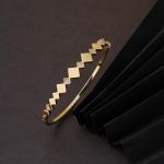 Kare Tasarım Altın Kelepçe Bilezik 14 Ayar resmi