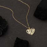 Minimal Kalpler Kadın Altın Kolye resmi