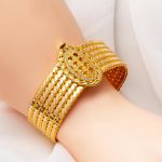 Burgulu İnsta Kelepçe Altın Bilezik