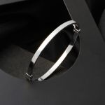 Vidalı Beyaz Kelepçe Altın Bilezik resmi